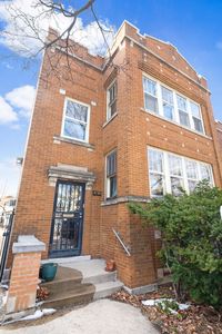 3730 N Richmond St, Chicago, IL, 60618