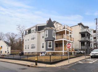 35 Cunningham St, Dorchester, MA 02125