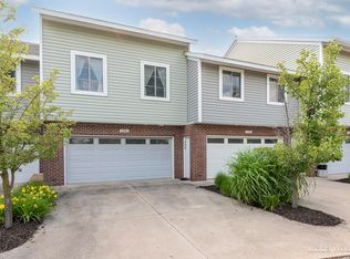 306 Crosswind Ln #4, Holland, MI 49423