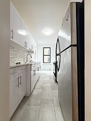 240 East 18th Street, #3