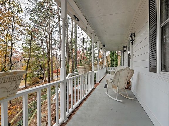 5th image of 1026 Knotts Pointe Dr