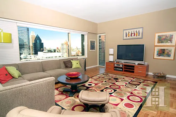 Sold by Halstead Real Estate | media 2