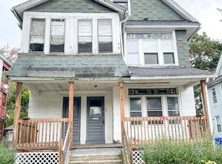 77 Beaumont St, Springfield, MA 01108