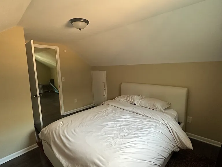 Club Rd — Photo 14