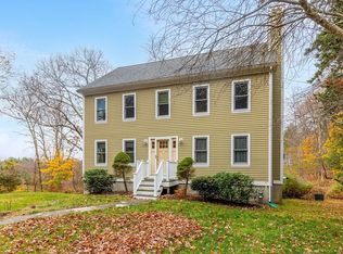 128 Glen St, Rowley, MA 01969