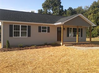 7631 Halldale Rd, High Point, NC 27265