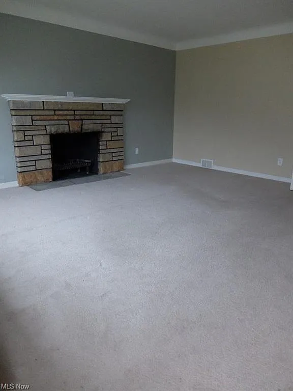 4-Bedroom, 2-Bath Home with Attached Garage & Porch in Cleveland Heights — Photo 2