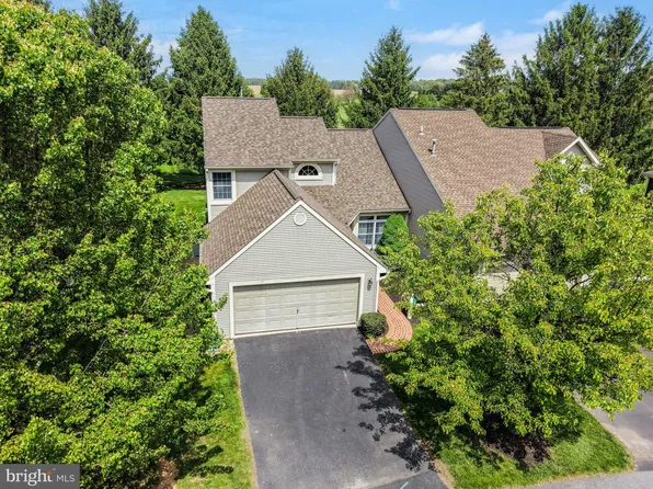 16 Liberty Ct, Carlisle, PA 17015