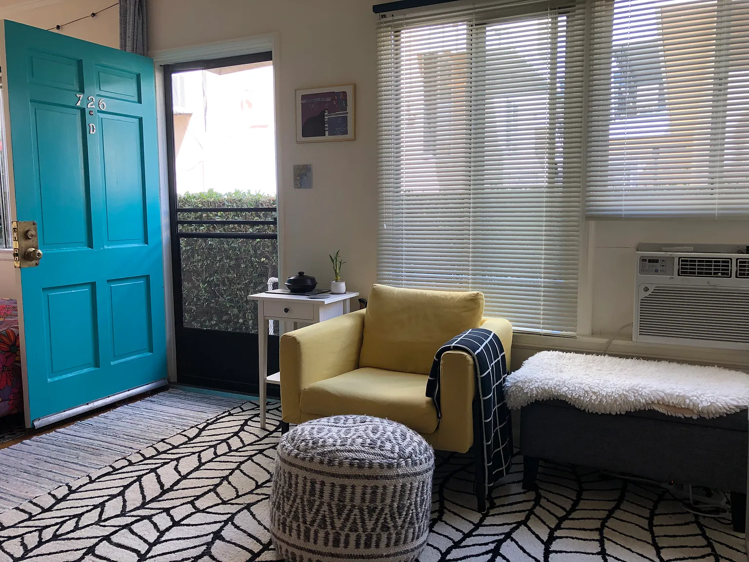 Studio, 475 sqft, $1,675 — Photo 3