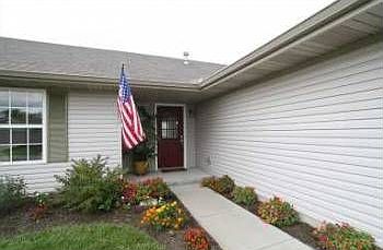 1st image of 2072 Macintosh Ln