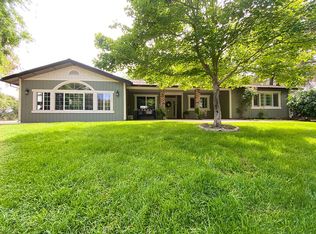 340 Hidden Acres Ln, Newcastle, CA 95658
