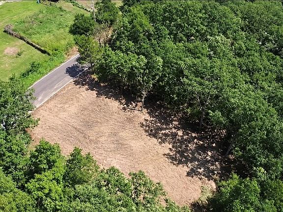 5th image of 5690 Liberty School Rd
