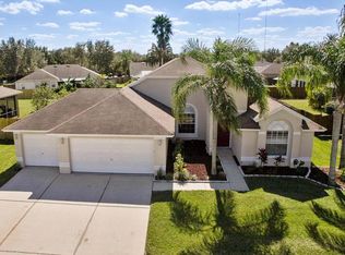 1823 Vista River Dr, Valrico, FL 33596