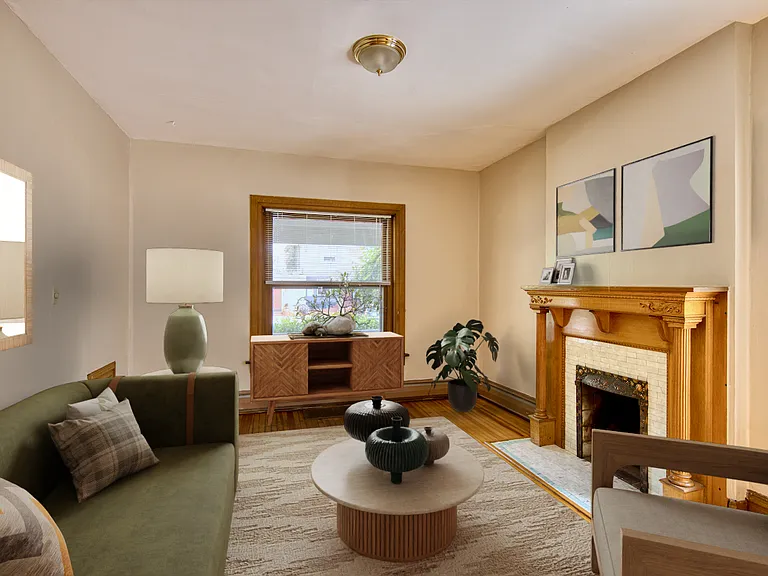 1131 N Corona St #3 — Photo 1