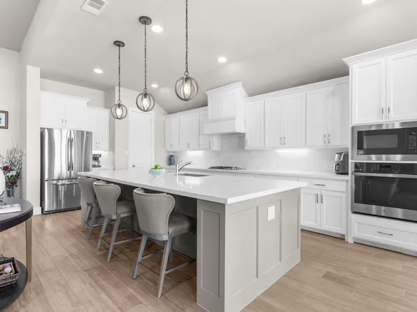 113 Calmwater Cv, McKinney, TX 75071