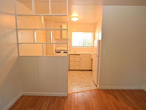 3rd image of 3191 Impala Dr APT 2