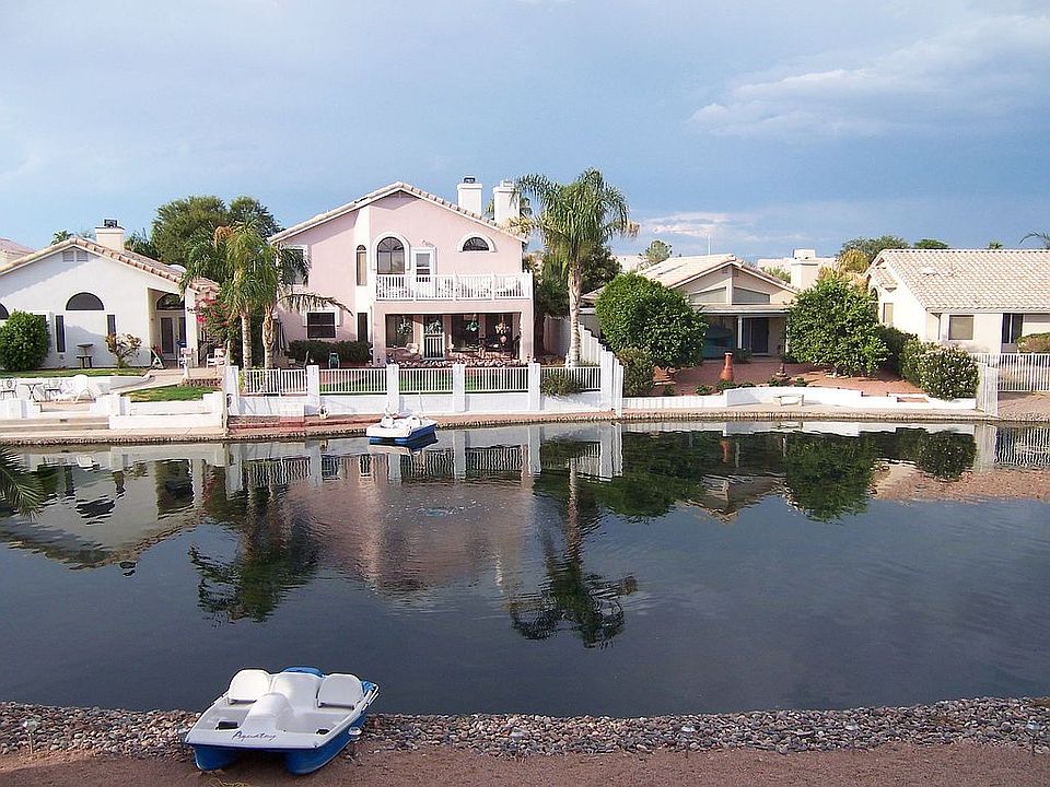 Gorgeous waterfront views from many rooms