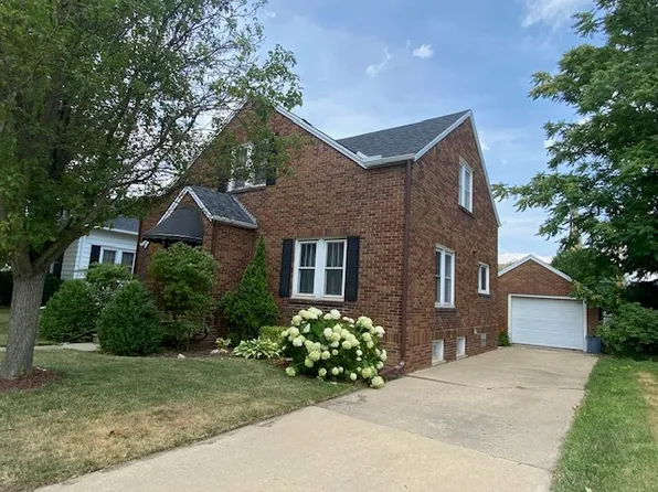 1008 Joliet St, La Salle, IL 61301