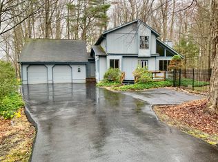 140 Anna Rd, Blakeslee, PA 18610