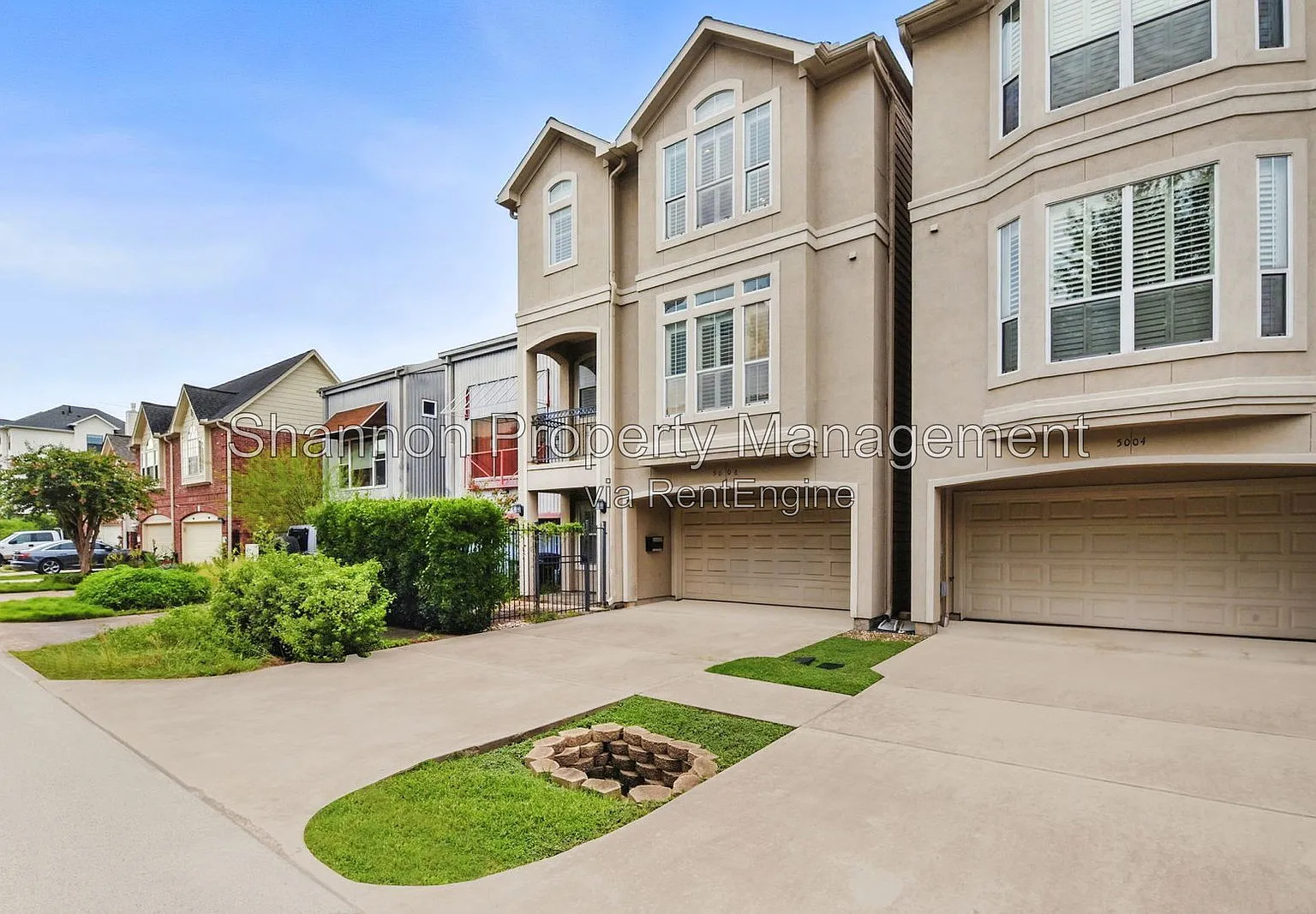 3 bed, 3.5 bath, 2355 sqft, $3,100 — Photo 3