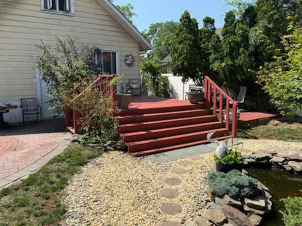 (undisclosed Address), Bellmore, NY 11710