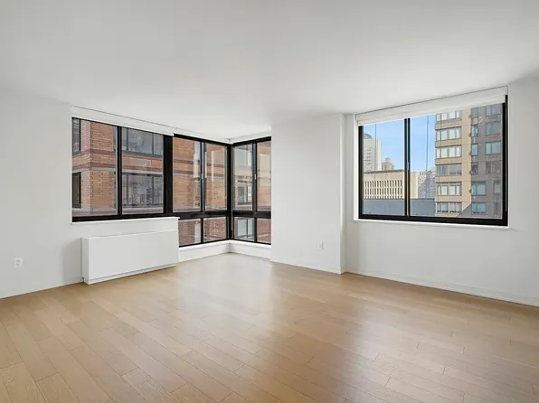 Columbus Pl, New York, NY