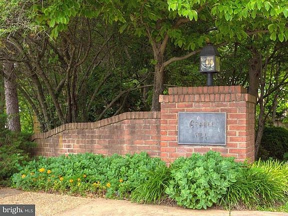 2nd image of 4913 Tarheel Way