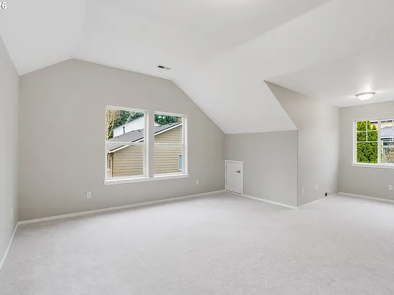 22436 SW Meissinger Pl — Photo 32