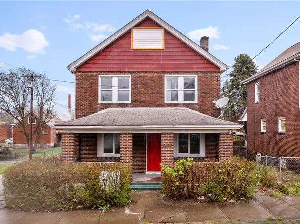 910 Edith St, Duquesne, PA 15110