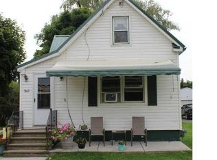 3663 Lakeview Rd, Hamburg, NY 14075