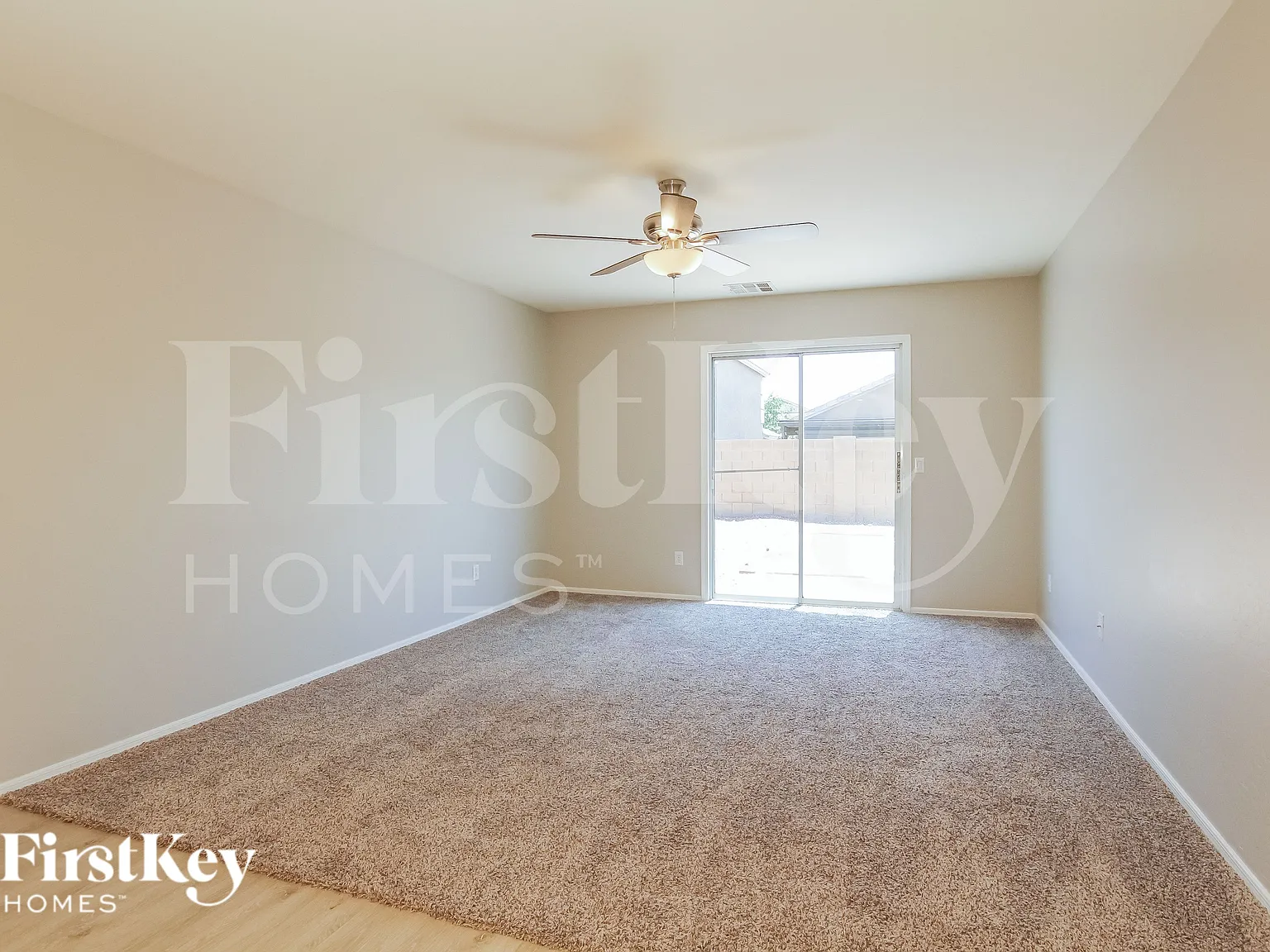 3 bed, 2.0 bath, 1714 sqft, $1,745 — Photo 4