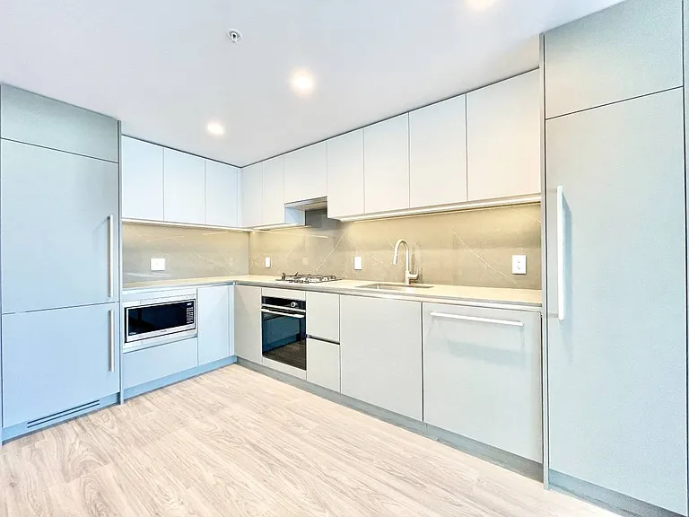 2135 Springer Ave #905 — Photo 8
