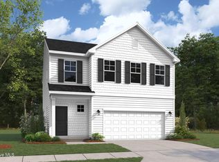 164 Scuppernong Ln, Jacksonville, NC 28546