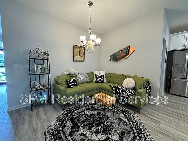 2822 Southern Magnolia Dr — Photo 5