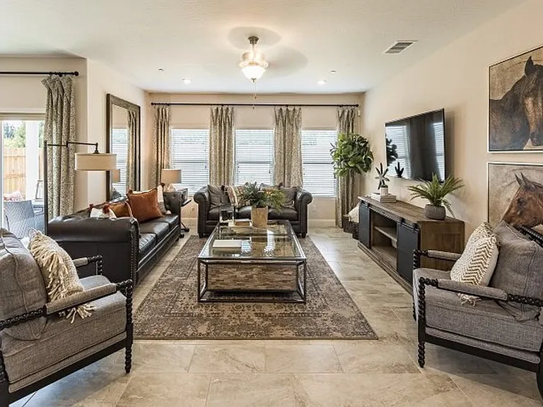 5453 W Floradora Ave — Photo 2