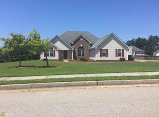 12863 N Hill Ct, Hampton, GA 30228