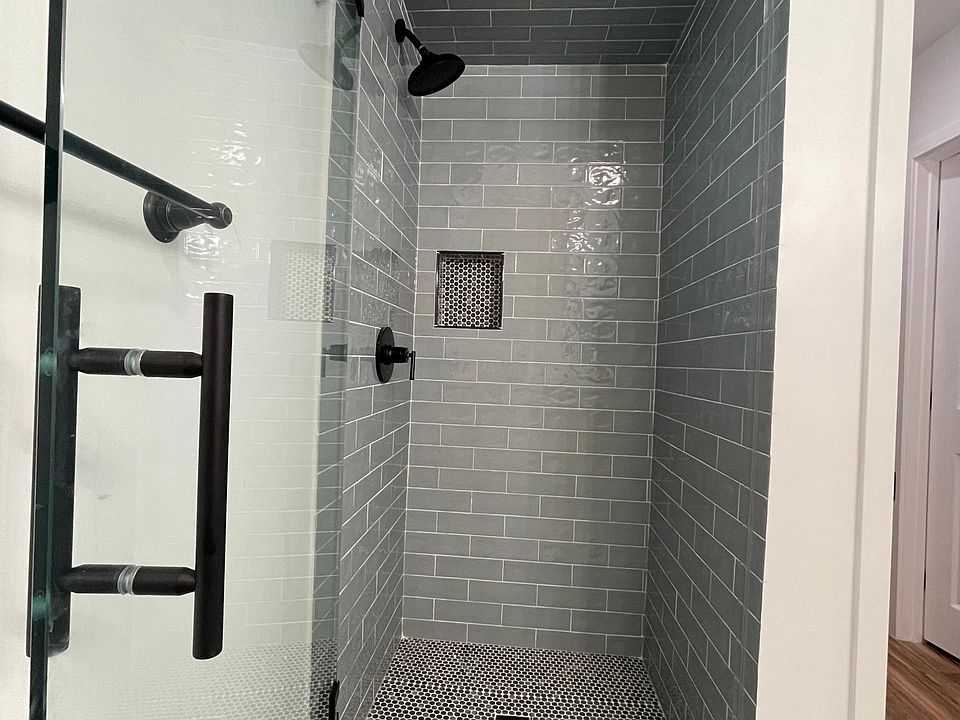 1st image of 3428 W 79th St