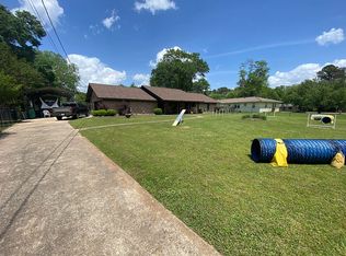 1008 W Garrison St, Carthage, TX 75633