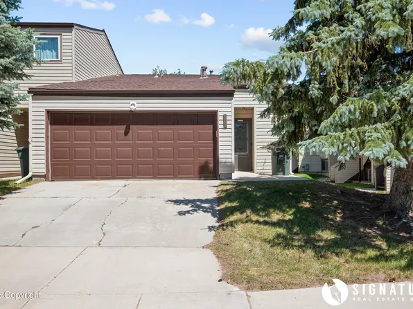 909 S Gurley Ave, Gillette, WY 82716