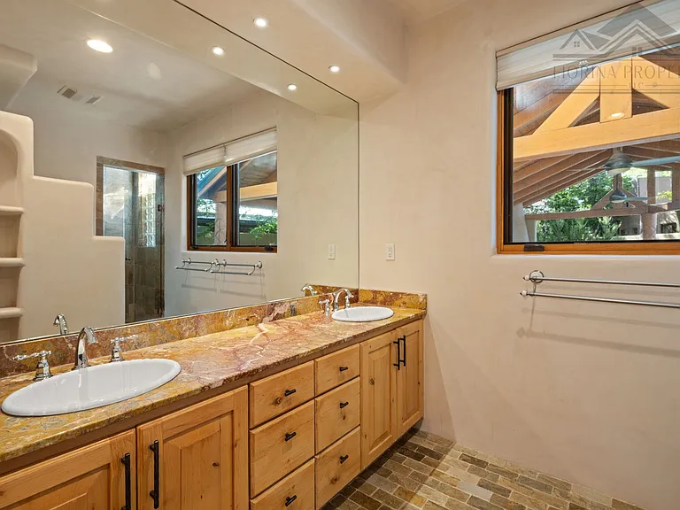 659A Bishops Lodge Rd — Photo 17