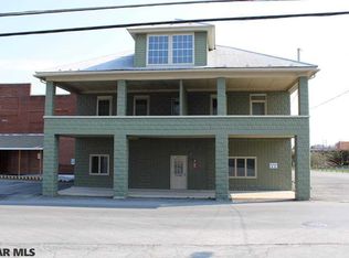 35 Walnut St, Reedsville, PA 17084