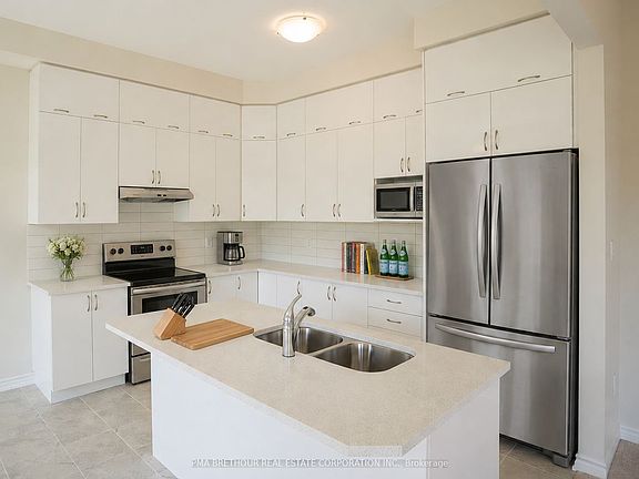 5th image of 400 Beechwood Forest Ln