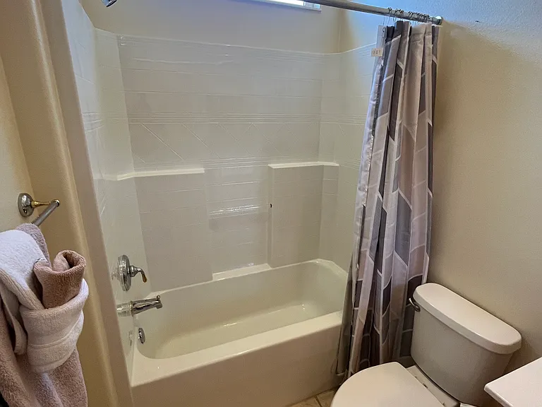 525 Brooklawn Dr — Photo 10