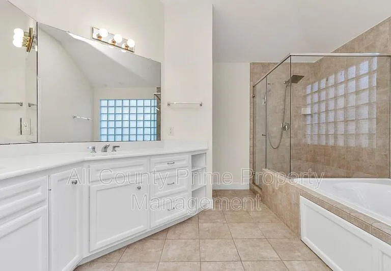3627 Main Plaza Dr — Photo 26