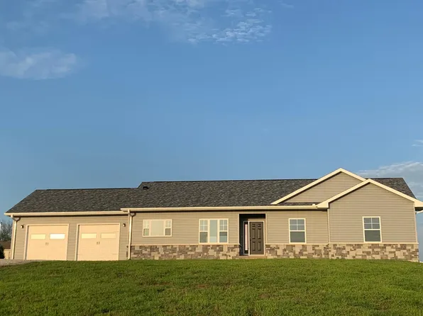 913 James Rdg, Creston, IA 50801
