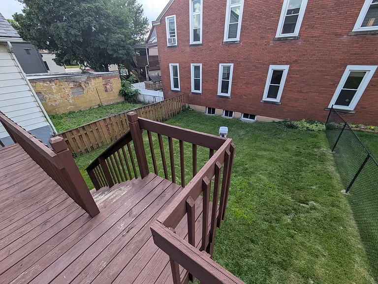 3934 Hoosac St #1 — Photo 6