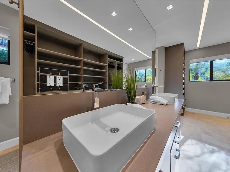 616 Riviera Isle Dr — Photo 64