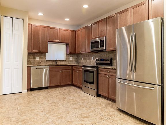 2nd image of 16105 Poppy Seed Cir Unit 1807