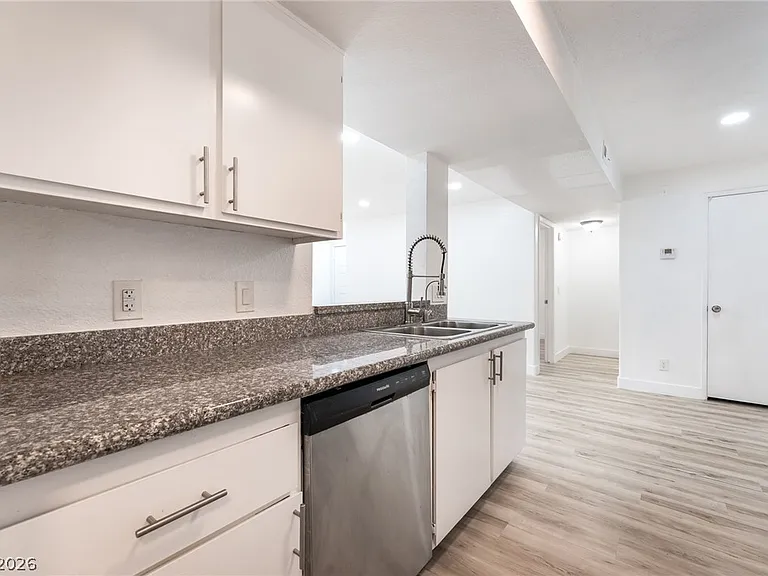 5251 Mission Carmel Ln #208 — Photo 13