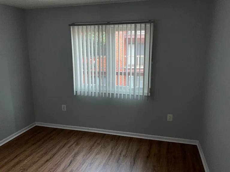 8 Russell Ave #311 — Photo 15
